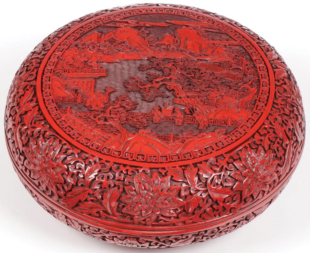FINE CHINESE CINNABAR BOX