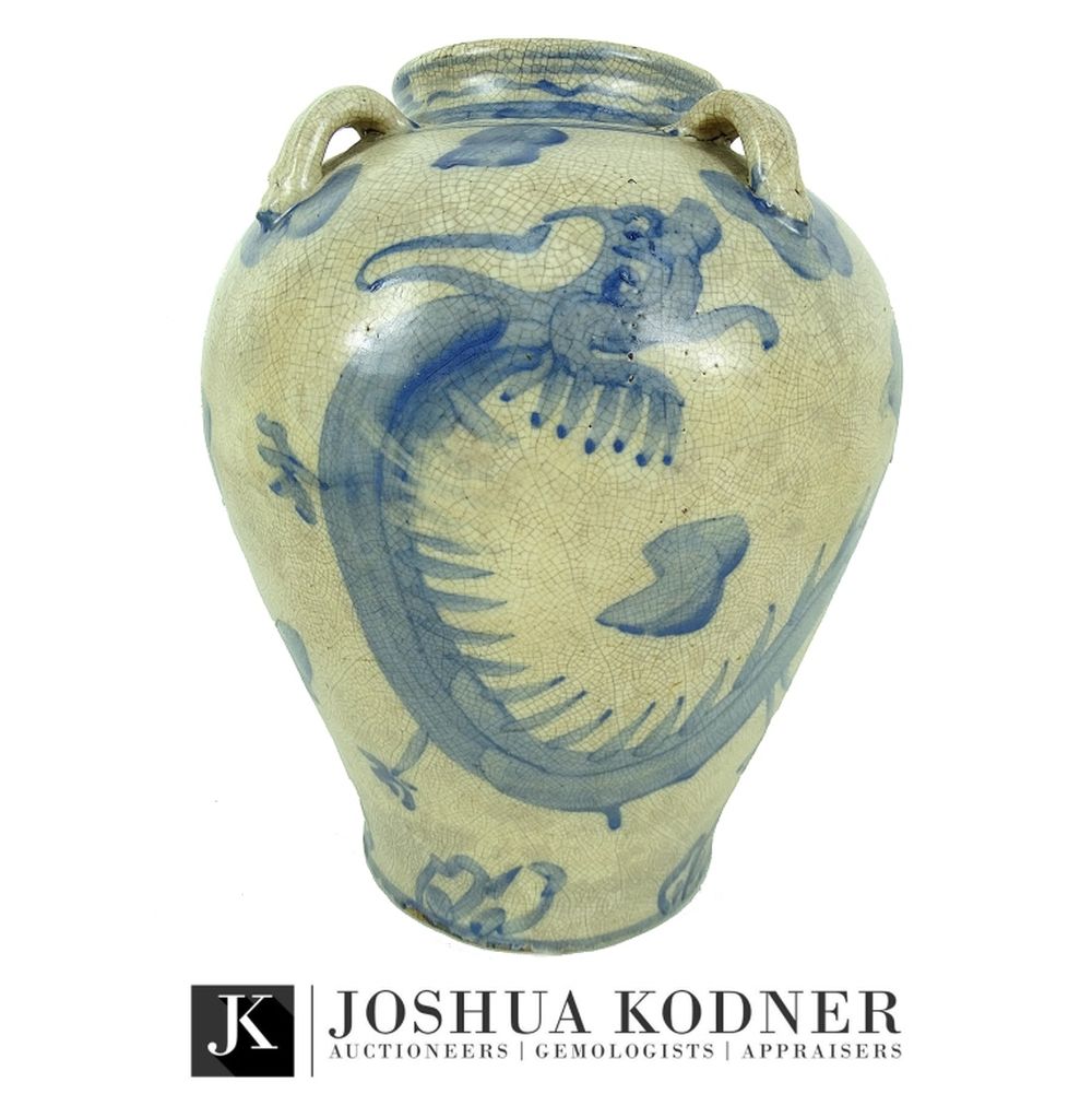 Antique Hand Painted Chinese Porcelain Dragon Vase