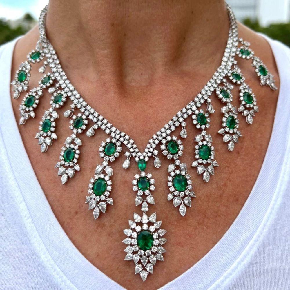 18K White Gold Colombian Emerald & Diamond Necklac