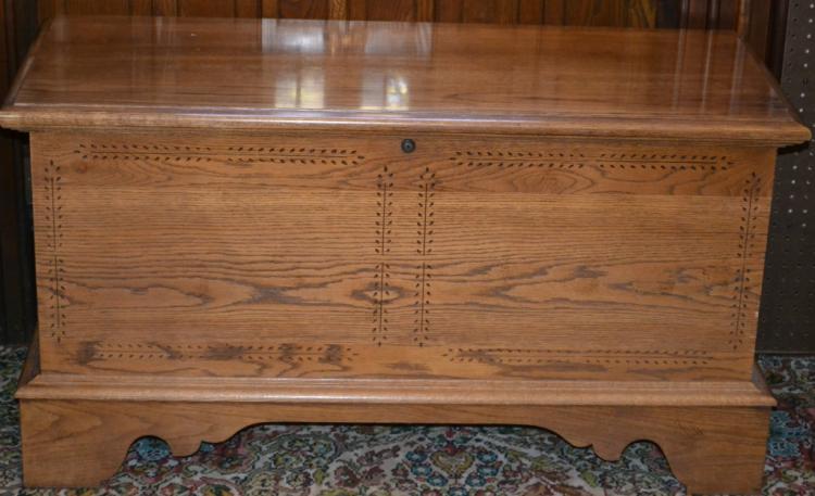 Oak Lane Blanket Chest image