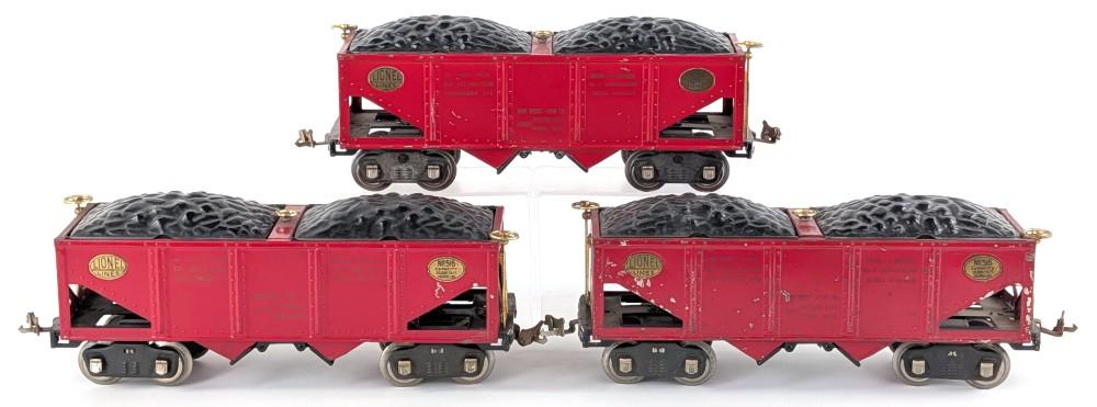 (3) Prewar Lionel Standard Gauge No. 516 Coal Hopper Cars w/ Data