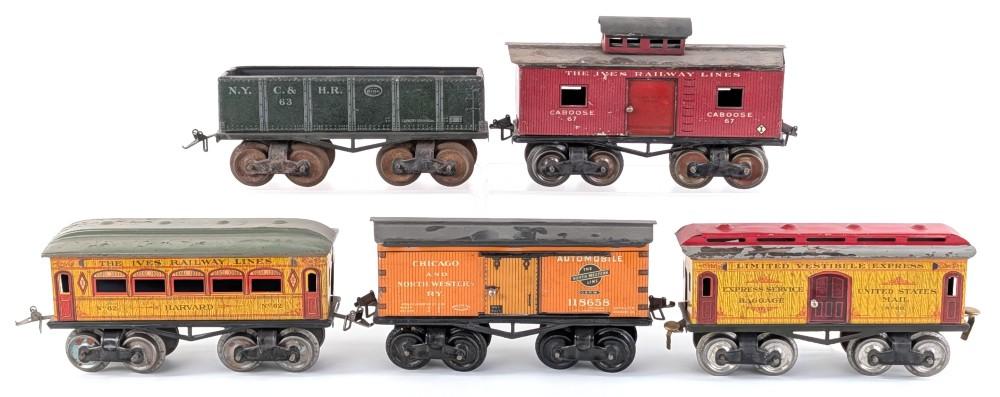 (5) Ives O Gauge Tin Freight and Passenger Cars