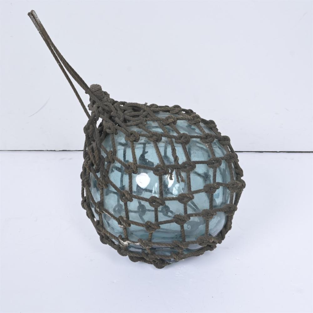 A GLASS FISHING BOUY (30 DIA CM)