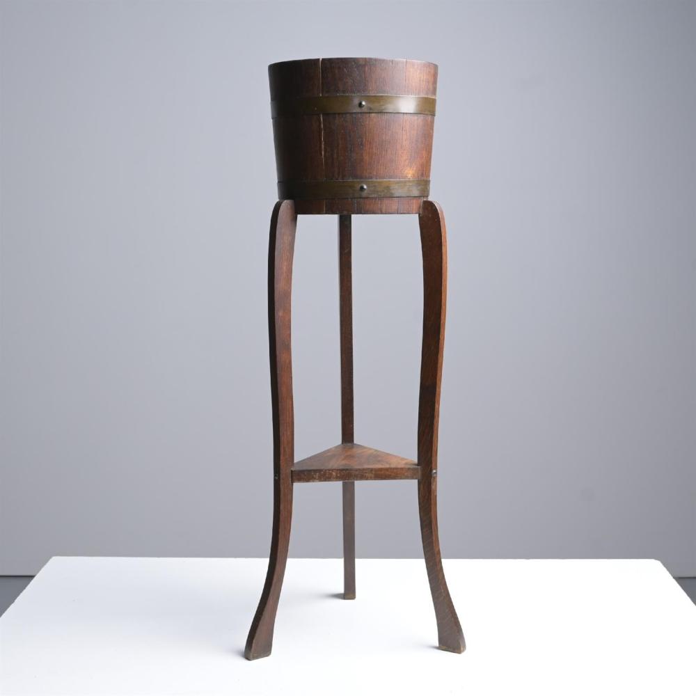 A BARREL FORM PLANT STAND (92H X 36DIA CM) (LEONARD JOEL DELIVERY: LARGE)