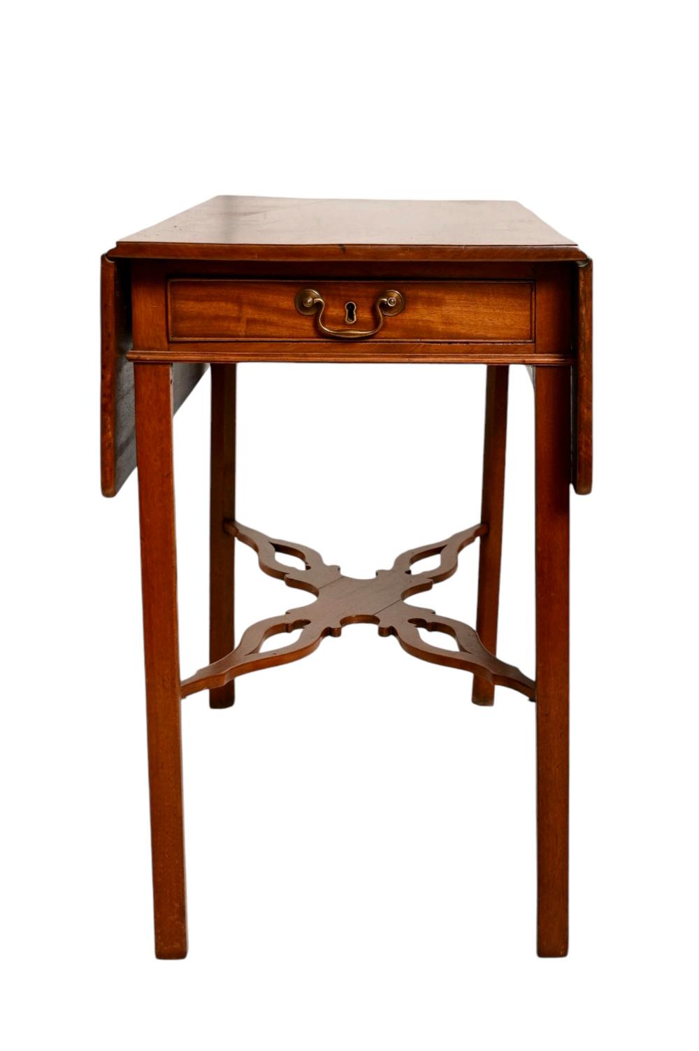 Centennial Mahogany Pembrooke Table