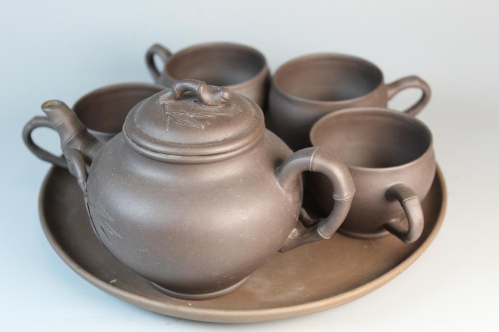 Chinese Yixing Tea Set