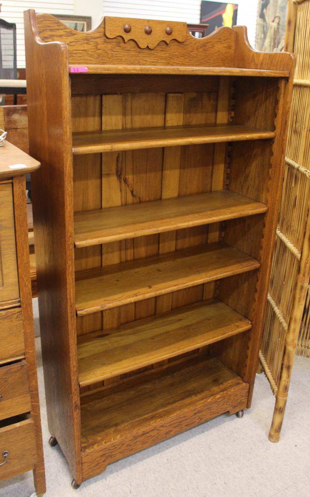 ANTIQUE AMERICAN OAK BOOKCASE
