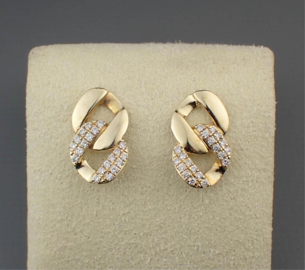 PAIR OF DIAMOND & 14K YELLOW GOLD EARRINGS