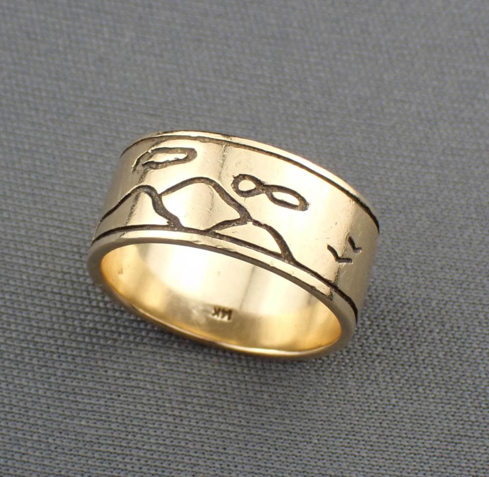 14K YELLOW GOLD WEDDING BAND