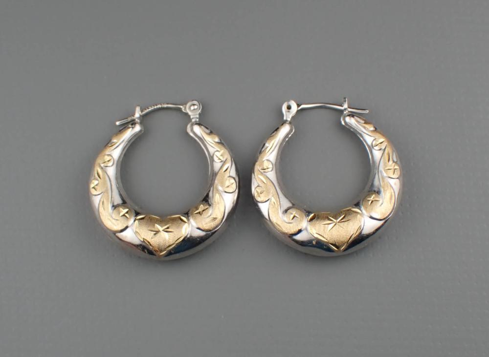 PAIR OF 14K GOLD HOOP EARRINGS