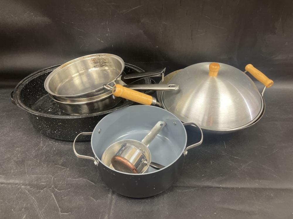 Carbon Steel 14" Wok with Wood Handle and lid,