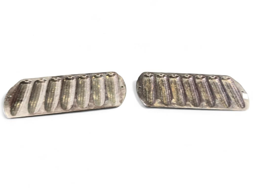2 Cast Iron Lodge Corn bread Pans