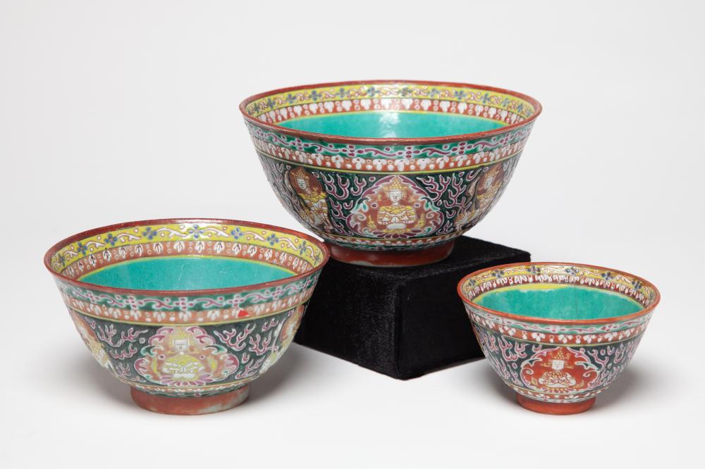 Three Rare and Fine Benjarong bowls, each painted with design of Theppanom and Norasingha 