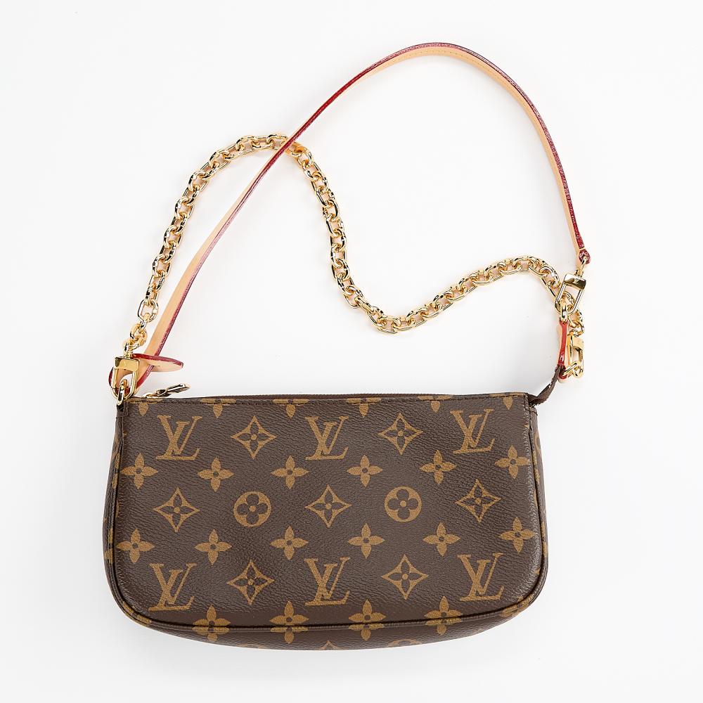 Louis Vuitton Pouchette Accessoires