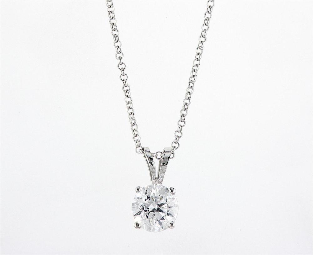 14kt White Gold 0.65ctw Diamond Pendant