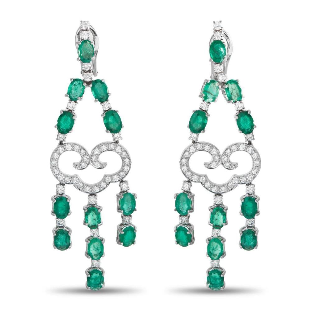 18K WHITE GOLD 1.50CT DIAMOND AND EMERALD DANGLE EARRINGS