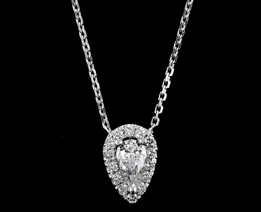 14kt White Gold 0.45ctw Diamond Pendant