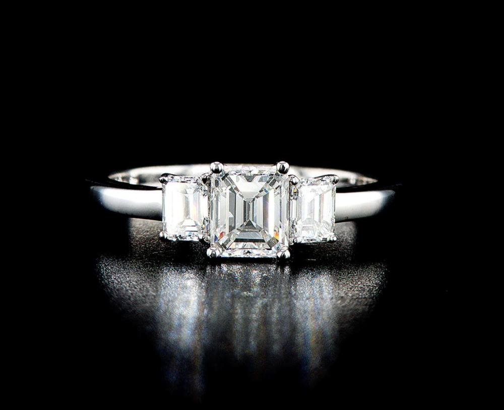 14kt White Gold 0.85 ctw Di... image