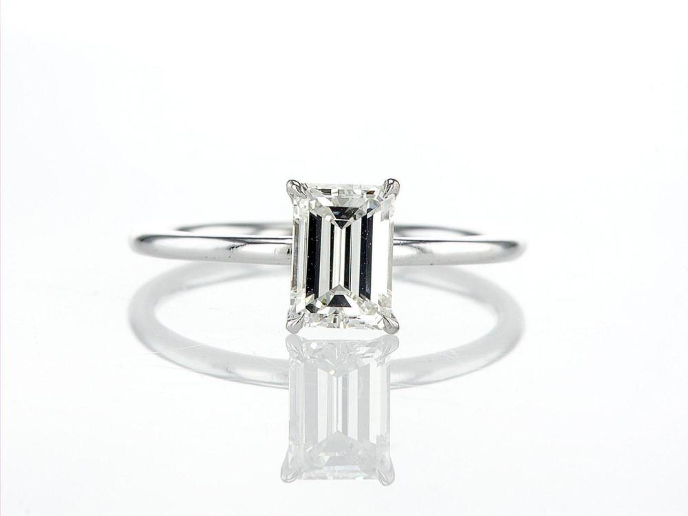 14kt White Gold 1ctw Diamond Ring