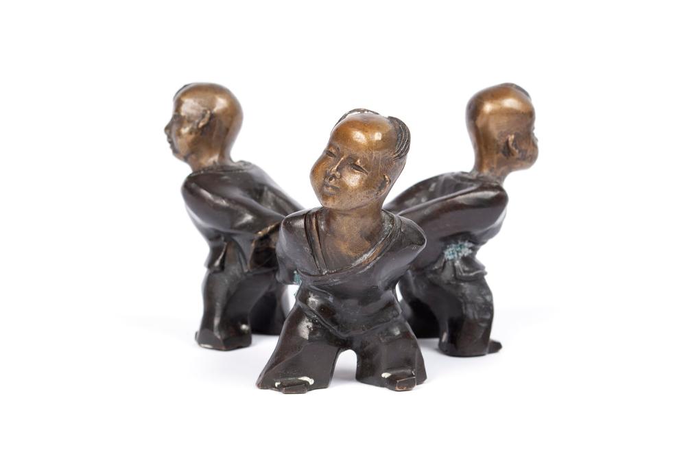 CHINESE PARCEL GILT BRONZE 'THREE BOY' STAND