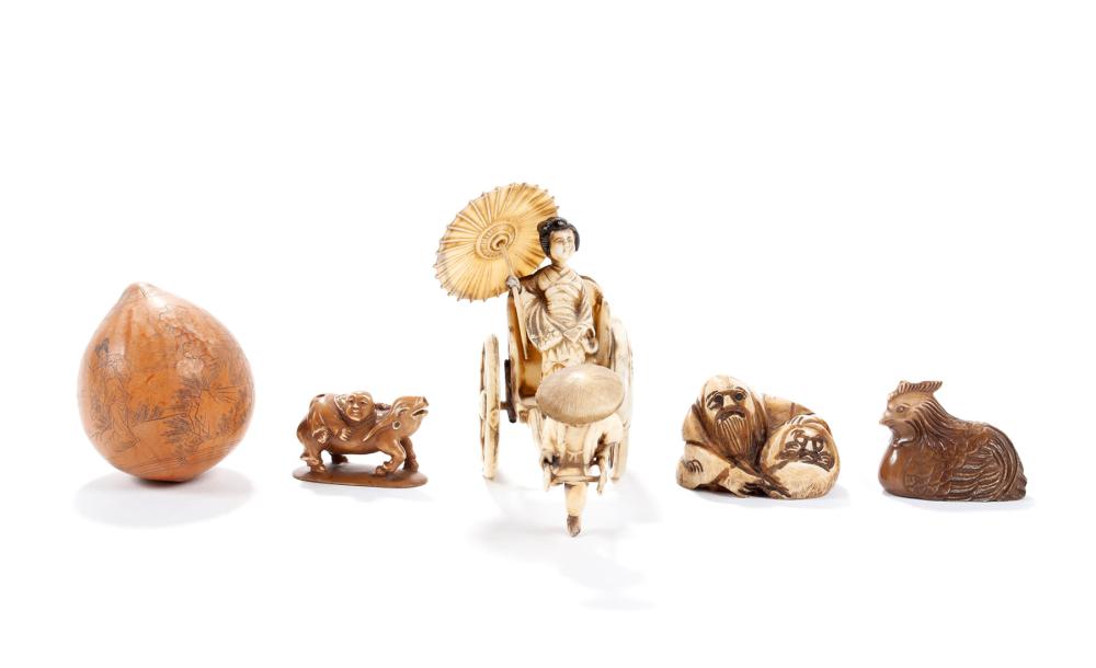 COLLECTION OF FIVE ASIAN DECORATIVE ITEMS