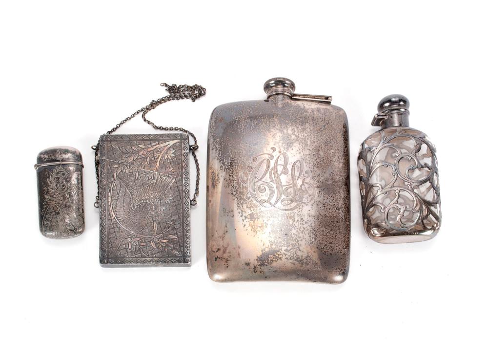 COLLECTION OF SILVER ACCESSORIES