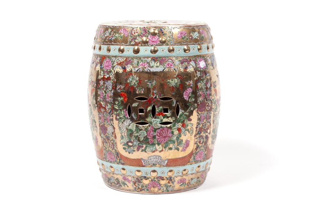 BARREL FORM GARDEN STOOL