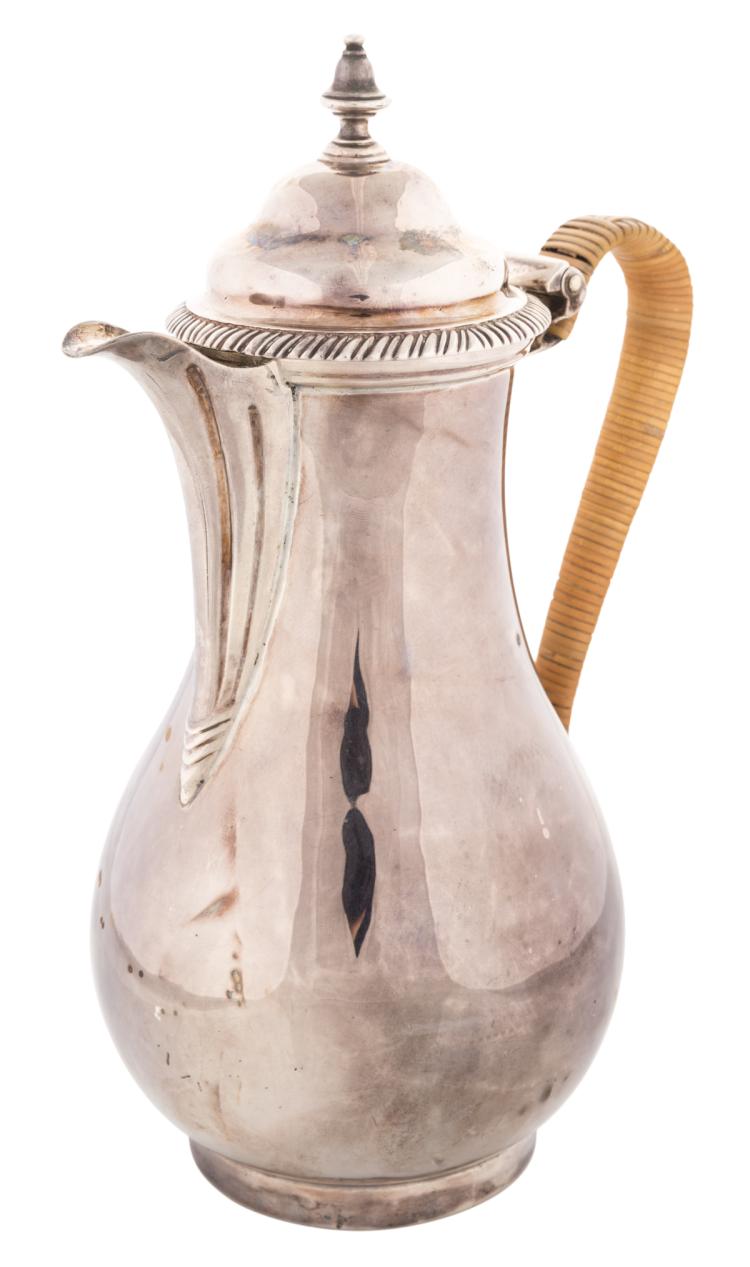 A GEORGE III STERLING SILVER COFFEE POT, LONDON, 1765