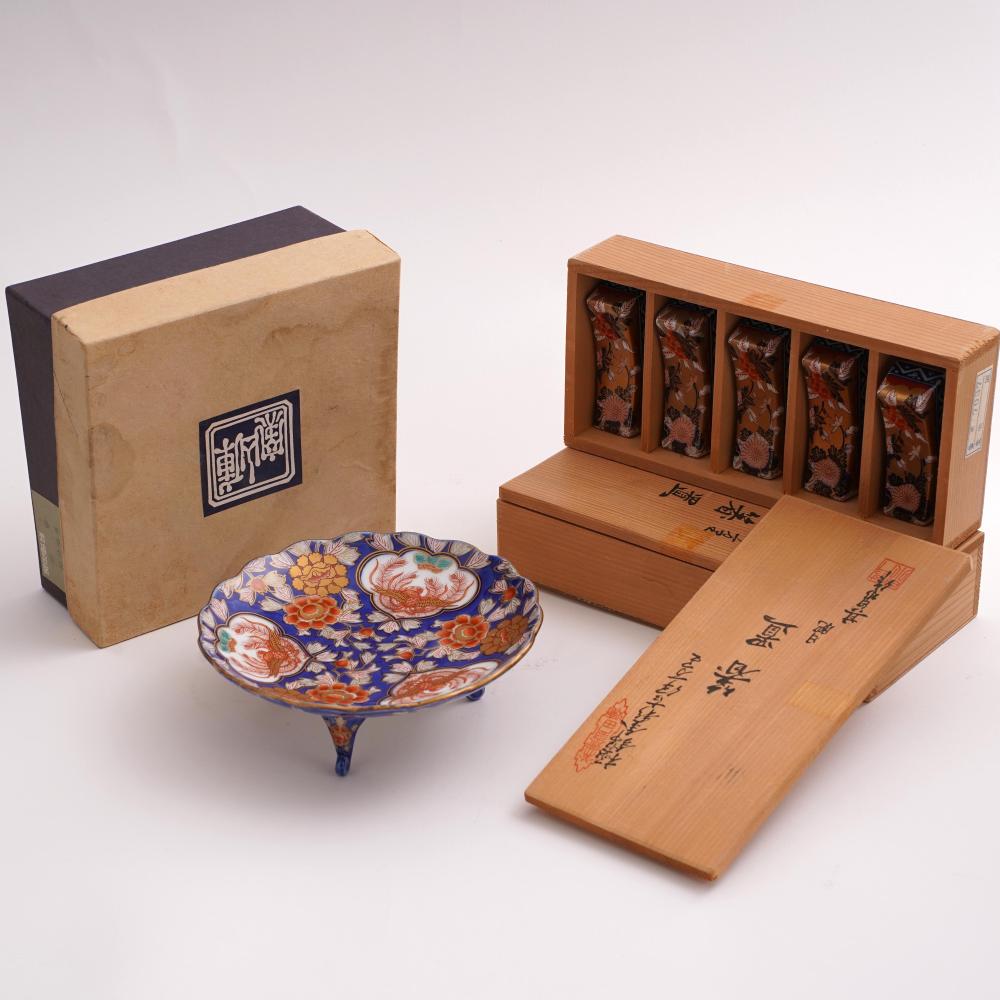 Japanese Porcelain Table Ar... image
