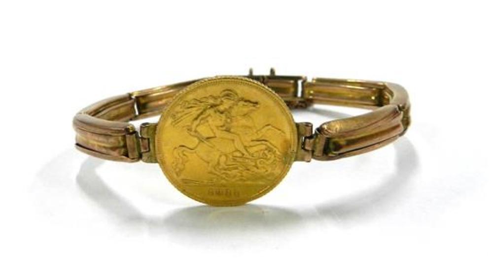 A 9ct Rose Gold Bracelet in... image