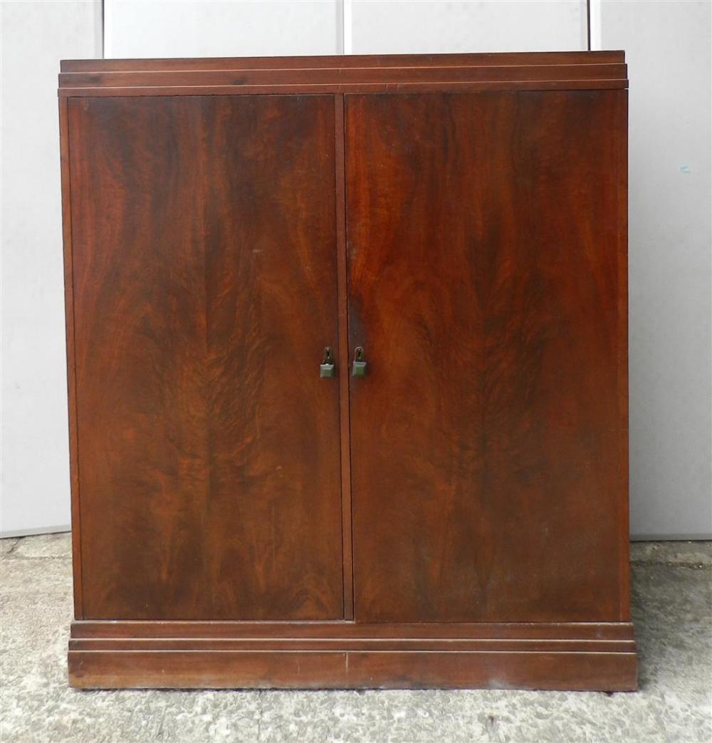 A Flame Mahogany Veneer Gentleman's Press