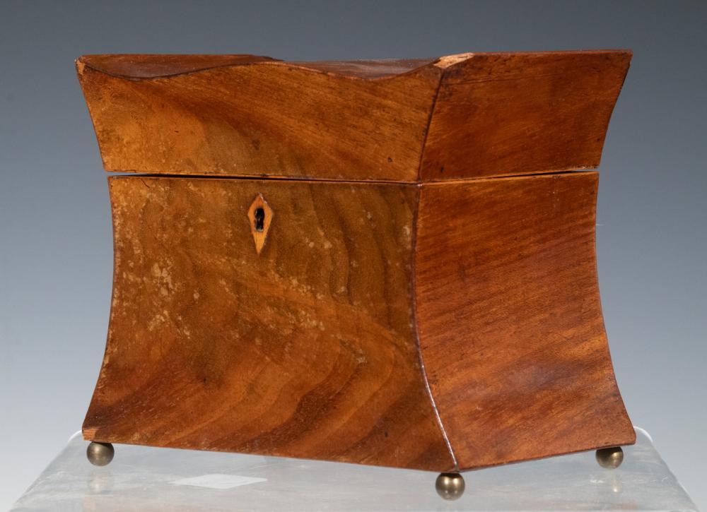 SMALL MAHOGANY TEA CADDY