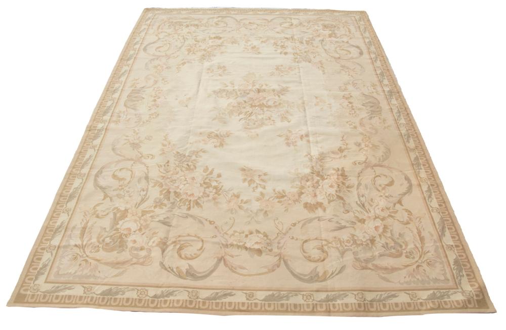AUBUSSON CARPET (11' x 15'8")