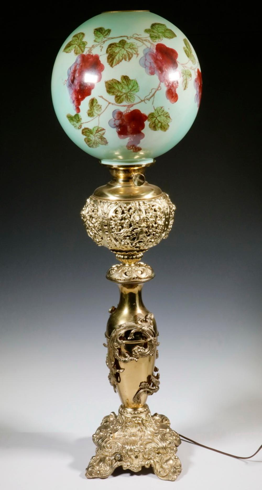 BANQUET LAMP WITH SLAG GLASS SHADE