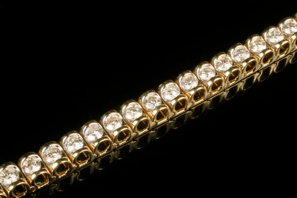 DIAMOND BRACELET