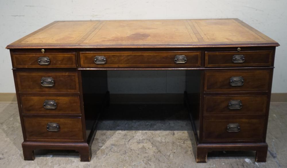Baker George III Style Mahogany Tooled Leather Inset Top Two-Part Desk 30 1/2 x 60 x 34 in. (77.5 x 152.4 x 86.4 cm.)
