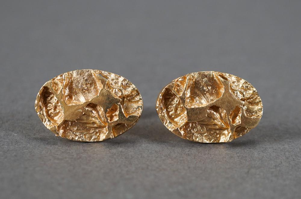 Pair of 14-Karat Yellow-Gold Cufflinks, 11.4 dwt