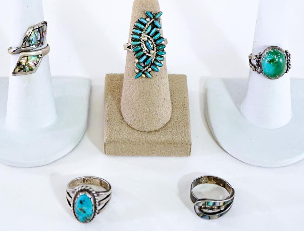 Assorted Stone (5) Rings [MOP; Turquoise]